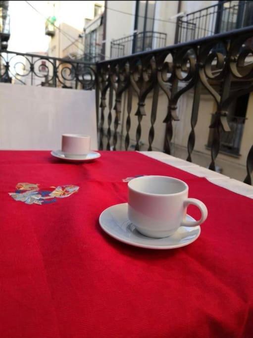 Angelina'S Apartment Чефалу Екстериор снимка